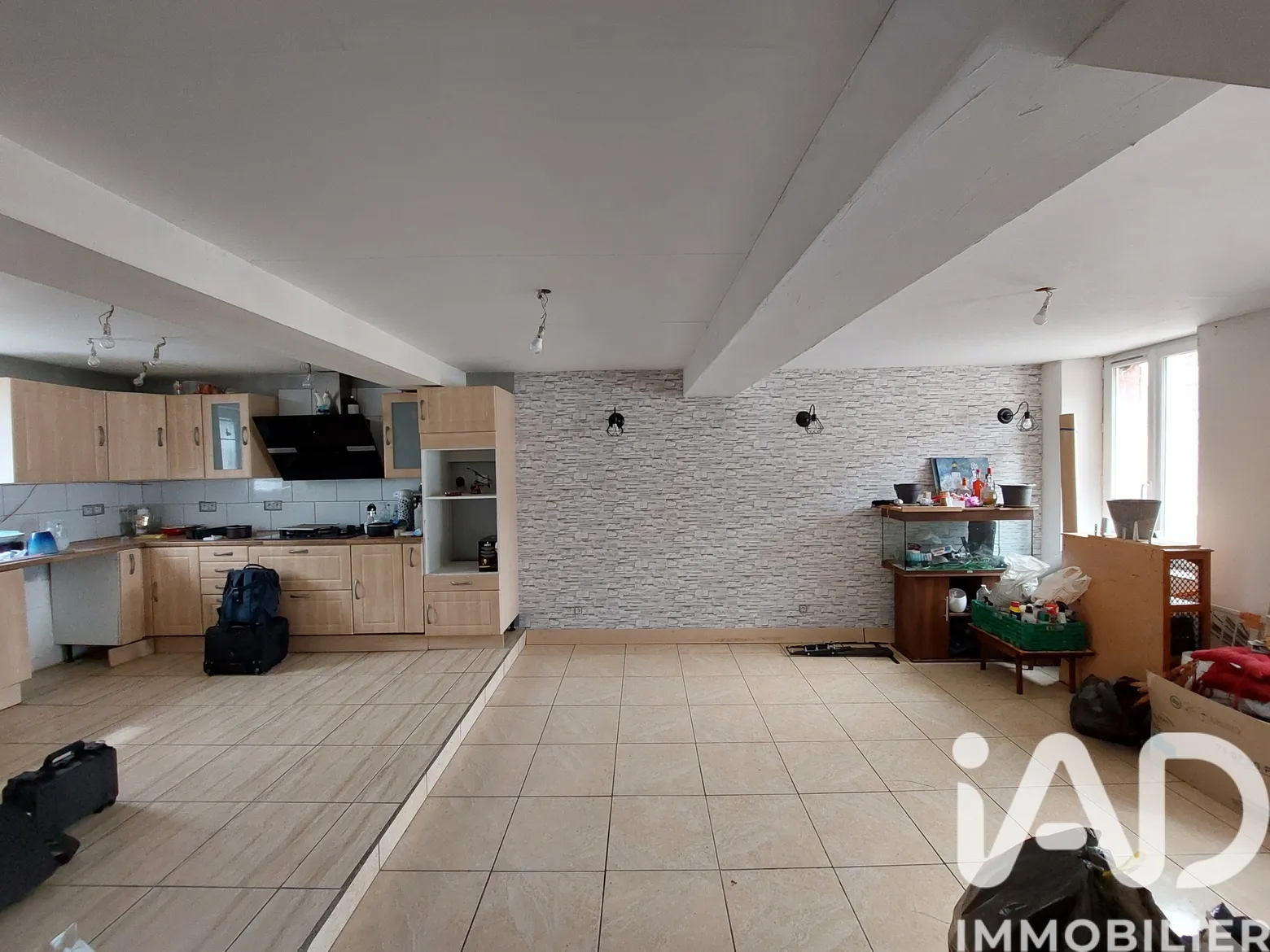 Vente maison à Cerisiers (89320) : maison 5 pièces 100 m² — 2