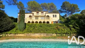Traditional house in Roquefort-les-Pins (06330)