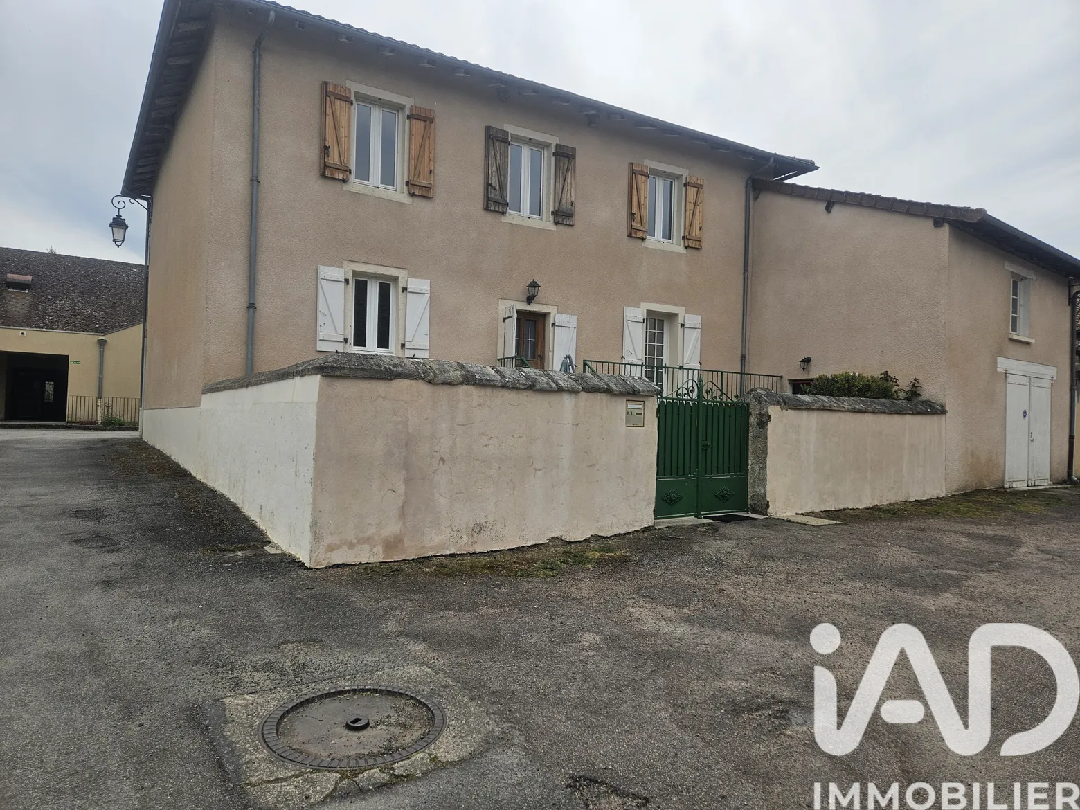 Vente maison à Les Cars (87230) : maison de village 7 pièces 181 m² — 6