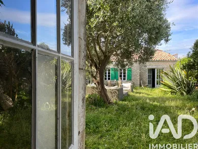 Maison de village à Loix (17111)