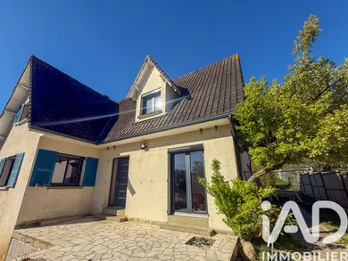Maison à Issou (78440)