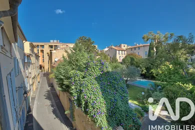 Studio à Aix-en-Provence (13100)