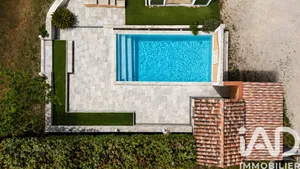 House in Cuges-les-Pins (13780)
