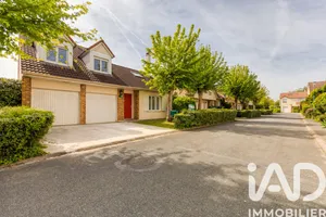 Maison à Noisy-le-Grand (93160)