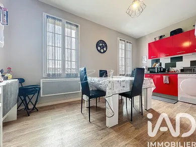 Apartment in Targon (33760)