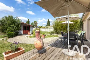 Townhouse in Saint-Émilion (33330)