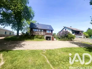Maison à Chapdes-Beaufort (63230)
