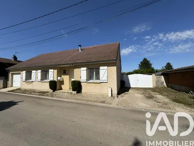 Maison à Éclaron-Braucourt-Sainte-Livière (52290)