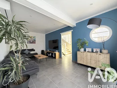 House in Villeneuve-la-Guyard (89340)
