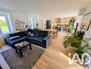 Maison de campagne à Saint-Ellier-du-Maine (53220)