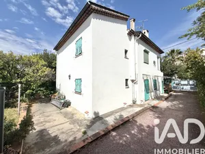 Maison à Cagnes-sur-Mer (06800)