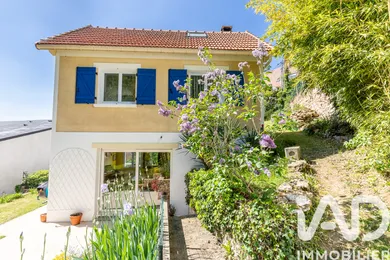 House in Orsay (91400)