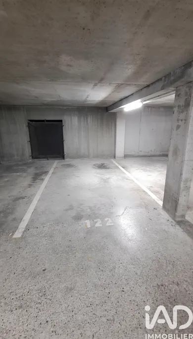 Parking à Les Ulis (91940)