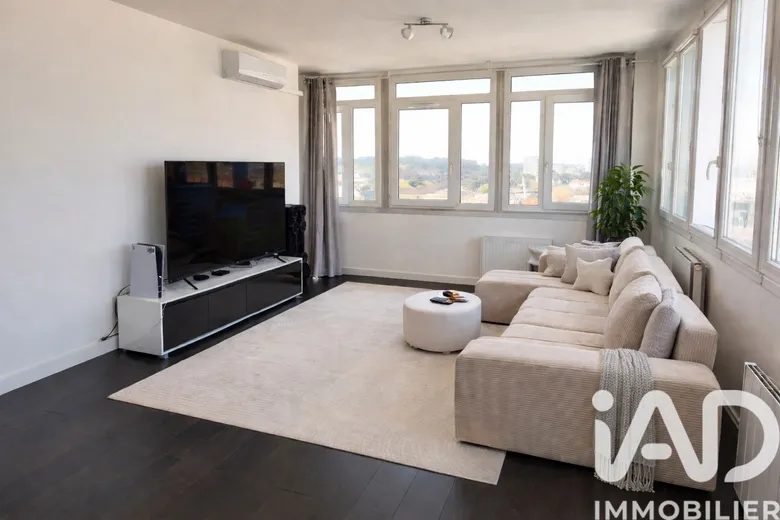 Appartement 3 pièces 79 m² · à Toulon · 79 m² · 159 000 €