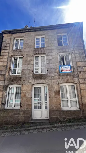Maison de ville à Moncontour (22510)