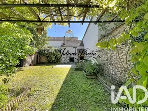 Maison à Mantes-la-Ville (78711)