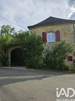 Maison traditionnelle à Saint-Cirq-Madelon (46300)