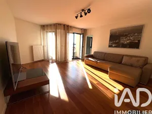 Apartment in Suresnes (92150)