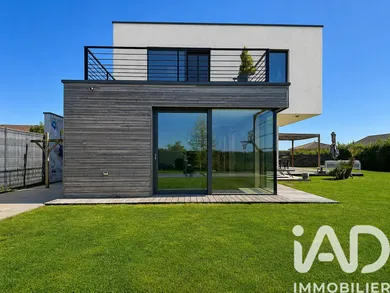 Architectural house in Lelling (57660)