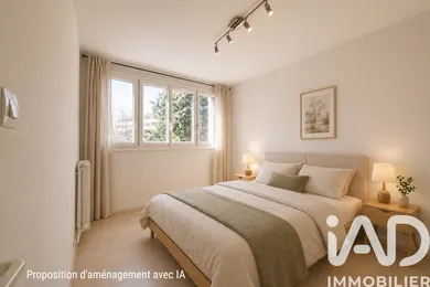 Apartment in Grenoble (38100)