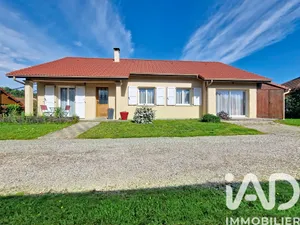 Maison de campagne à Bizonnes (38690)