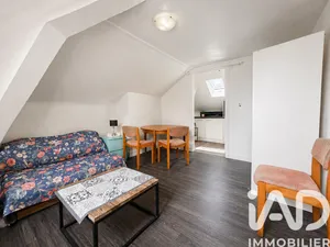 Studio à Paris (75019)