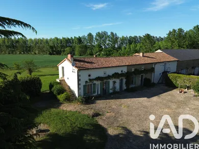 Longere in Plaine-et-Vallées (79100)
