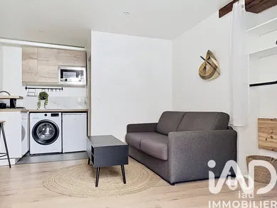 Studio à Versailles (78000)