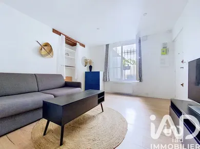Studio à Versailles (78000)