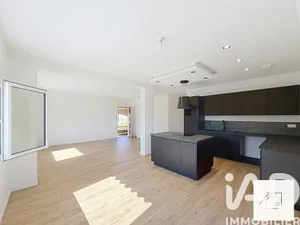 Apartment in Grasse (06130)