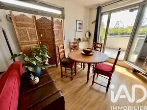 Apartment in L'Île-Saint-Denis (93450)