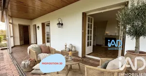 Maison traditionnelle à Saint-Bonnet-les-Oules (42330)