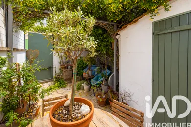 Maison de ville à Fontvieille (13990)