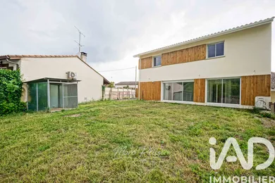 House in Castelnau-de-Médoc (33480)