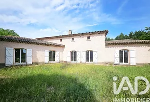 Architectural house in Draguignan (83300)