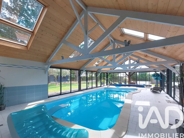 Maison 5 pièces 194 m² · à Névez · 194 m² · 570 000 €