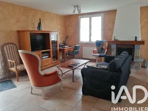 Maison à Mayenne (53100)