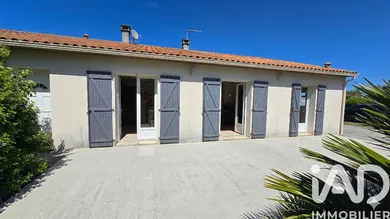 Maison traditionnelle à Saint-Rémy (79410)