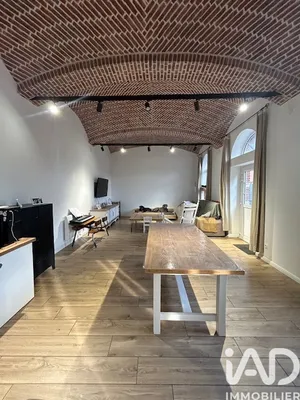 Immeuble à Beauquesne (80600)