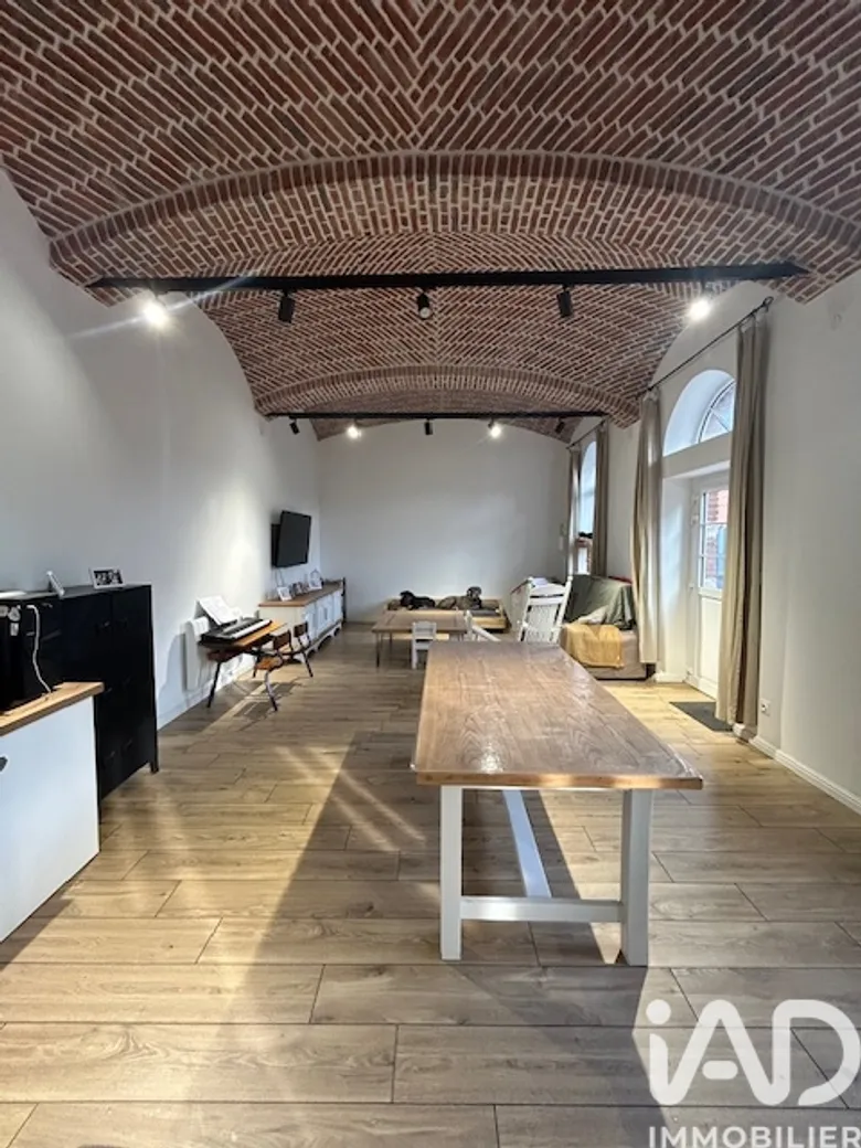 Immeuble 2 pièces 620 m² · à Beauquesne · 620 m² · 832 000 €