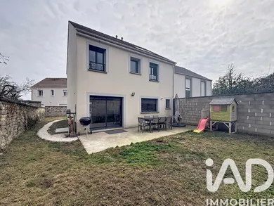 Maison à Jouy-le-Moutier (95280)