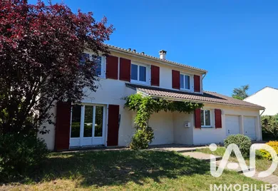Maison à Montesson (78360)