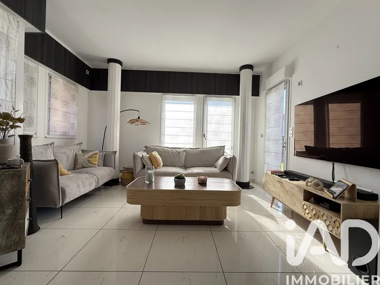 Maison 5 pièces 118 m² · à Tourcoing · 118 m² · 438 000 €