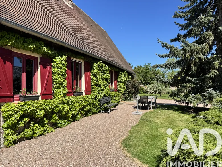 Maison 4 pièces 95 m² · à Mesnils-sur-Iton · 95 m² · 209 000 €