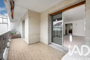 Apartment in Neuilly-Plaisance (93360)