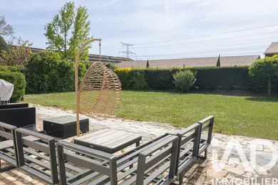 Maison traditionnelle à Ozoir-la-Ferrière (77330)