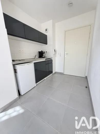Apartment in Crosne (91560)