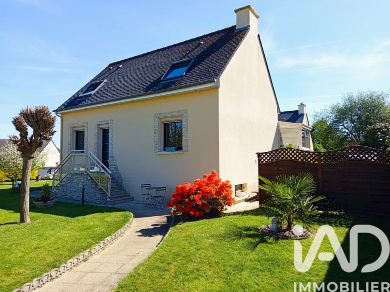 Maison 5 pièces 108 m² · à Québriac · 108 m² · 265 000 €