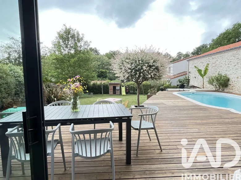 Maison 7 pièces 155 m² · à Bouguenais · 155 m² · 569 000 €