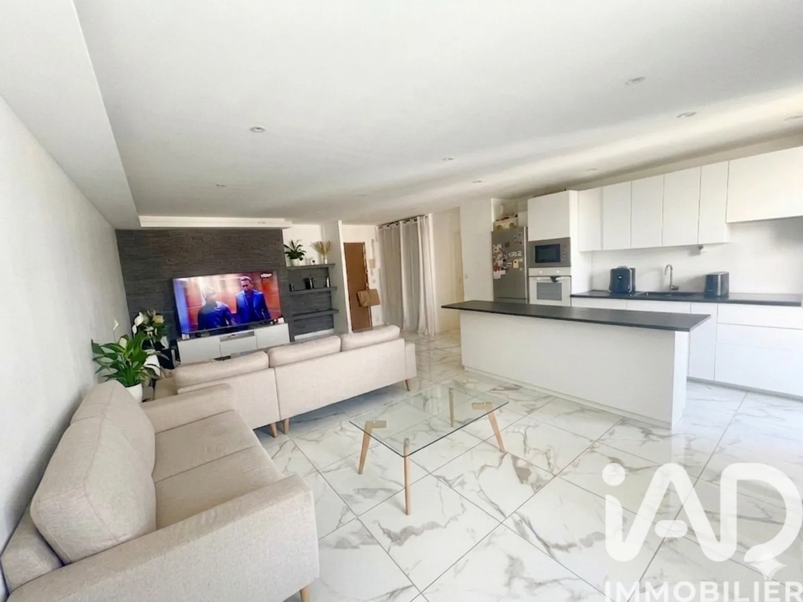 Vente appartement à Bezons (95870) : appartement 3 pièces 71 m² - 2010942 — 2